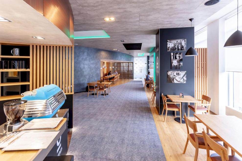 Steelhouse Hotel Trinec Luaran gambar