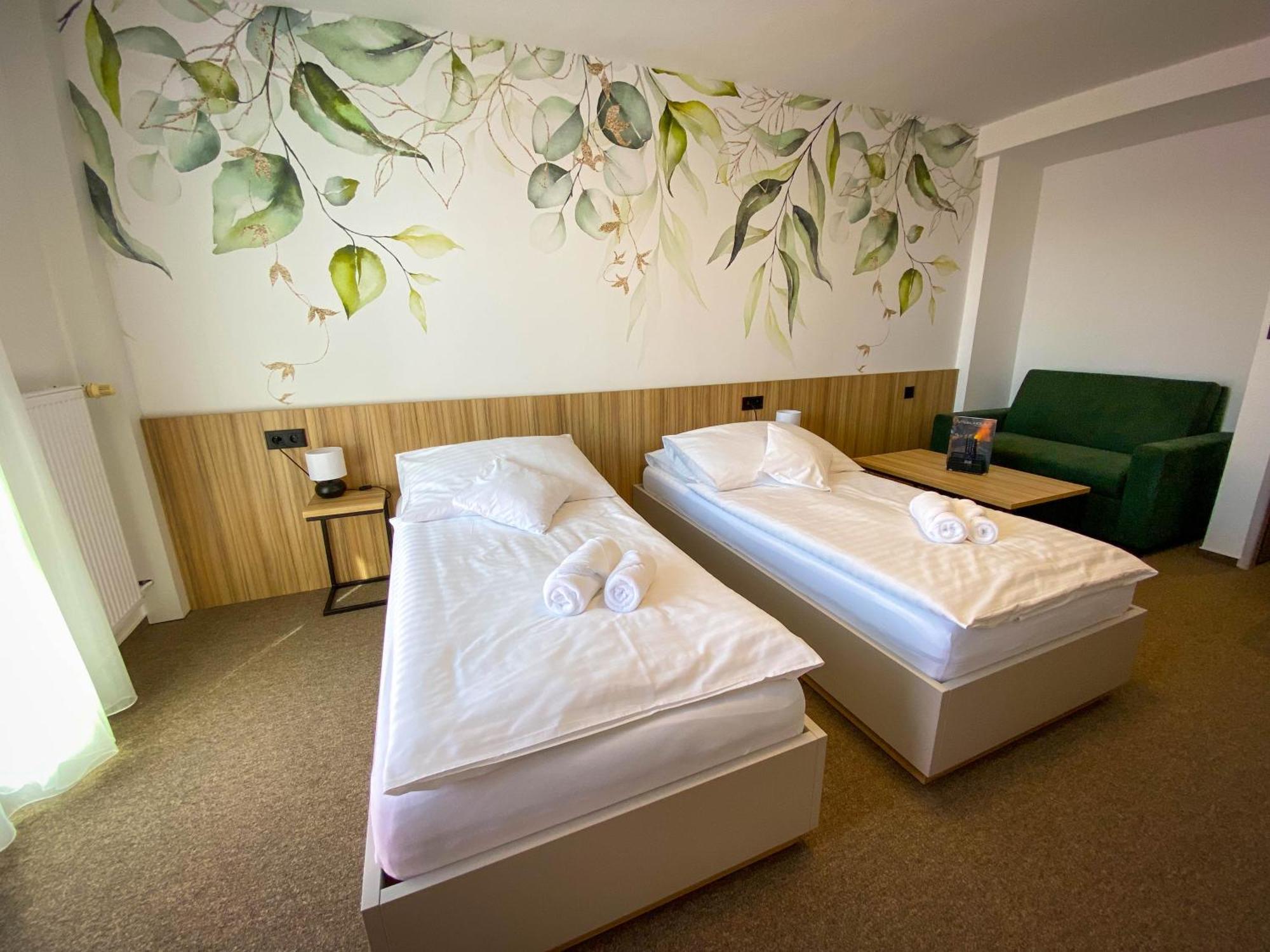 Steelhouse Hotel Trinec Luaran gambar